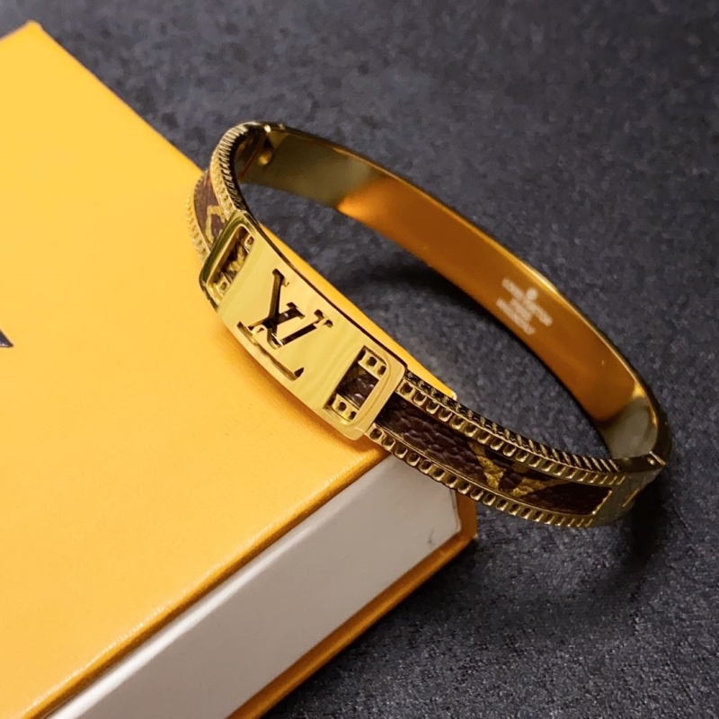 LV Bracelets